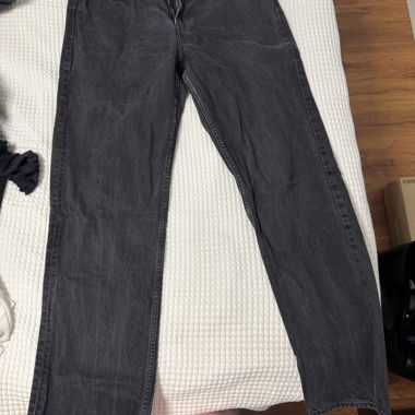 relaxed fit jeans