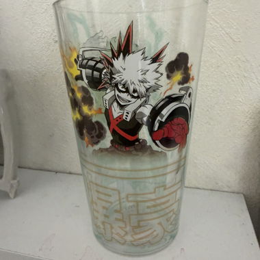 Verre anime My Hero Academia