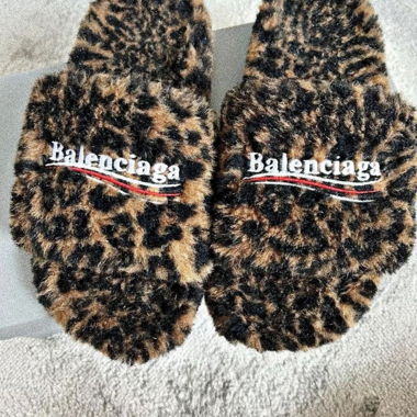 Ciabatte Balenciaga