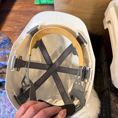 Casco di protezione bianco
