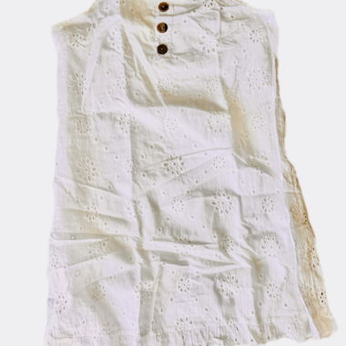 Vestito bianco ricamato