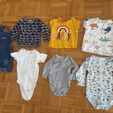 Baby clothing bundle