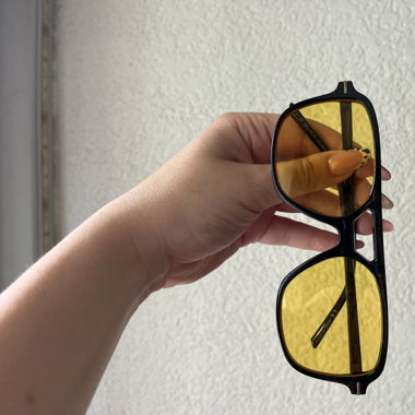 yellow glass sunglasses (unisex)