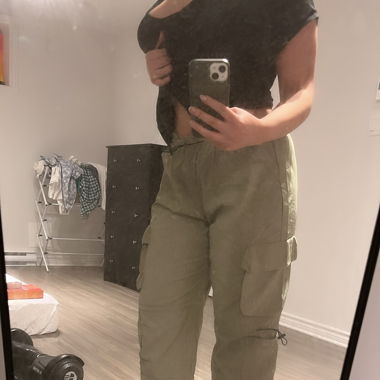 Green Cargo Pants / Chinos