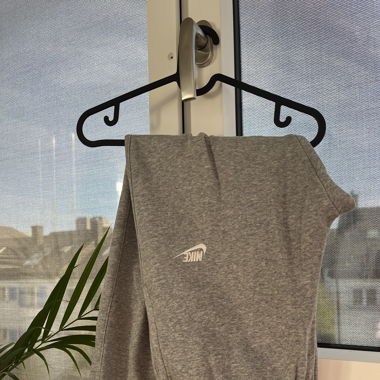 Grey nike sweatpants