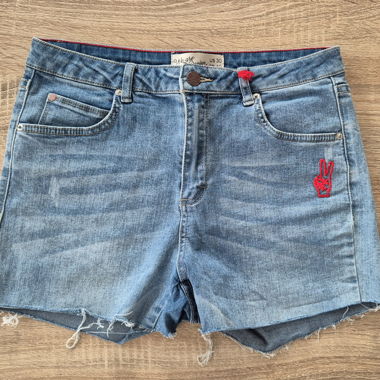 Denim shorts with embroidery 