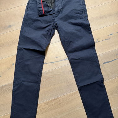 Chino HUGO bleu marin 30/32