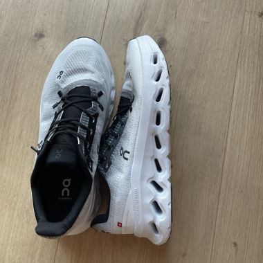 On Cloudtilt Sneakers