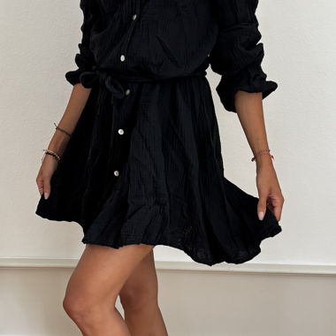 Robe d'été noire et légère