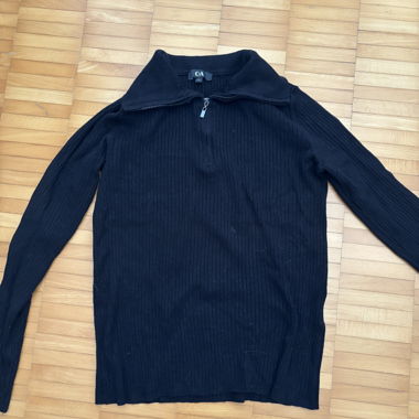 Pull zippé noir C&A