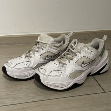 Nike Air Monarch IV
