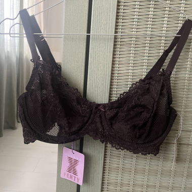 Reggiseno in pizzo marrone Savage X Fenty 75D