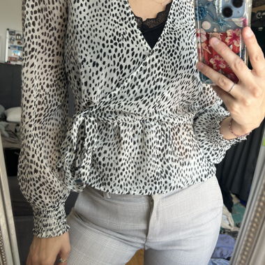 Blouse portefeuille à pois