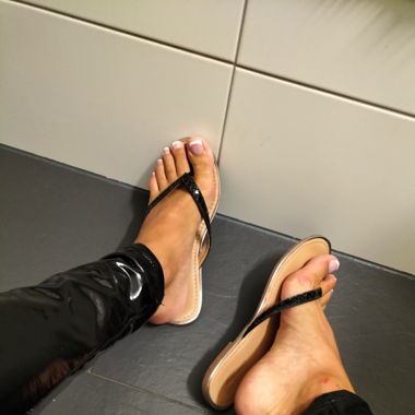 Flipflops frequently worn size 41