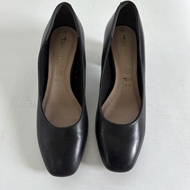 Tamaris black leather heels EU 39