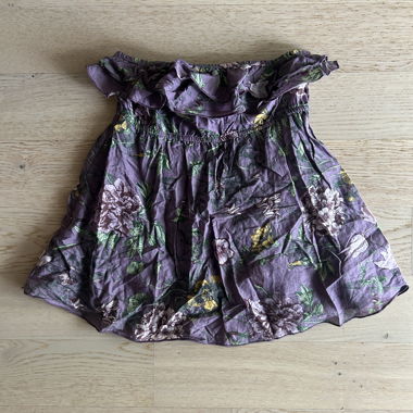 Lila Blumendruck-Top mit Carmen-Ausschnitt von h&m