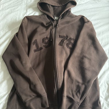 Sweat à capuche marron