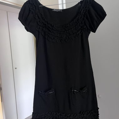 Robe noire courte toute saison