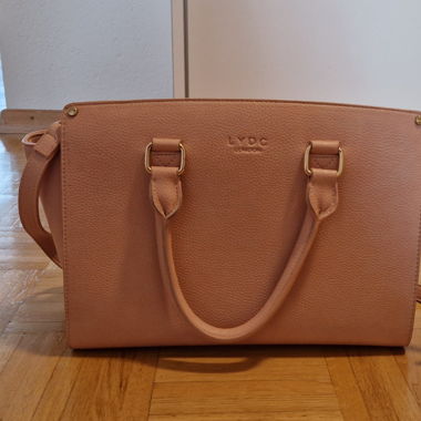 Handtasche