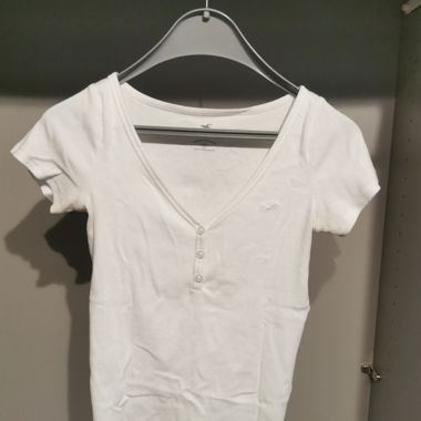 White Hollister T-Shirt
