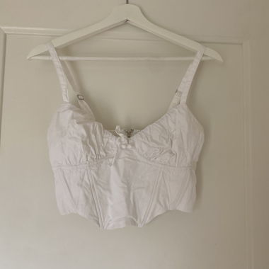 Top corto bianco Bershka