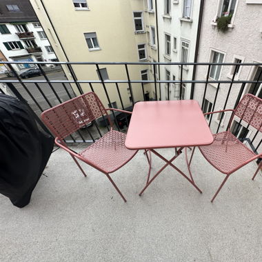 Super cute Balcony Furniture