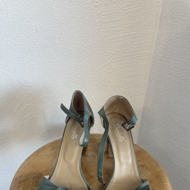 Sandales à talons 