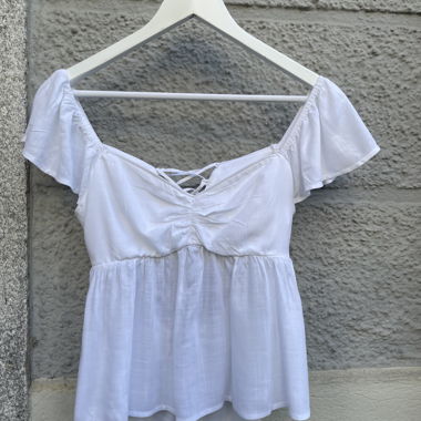 Top Carmen bianco Stradivarius