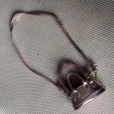 Mini-Rosenhandtasche
