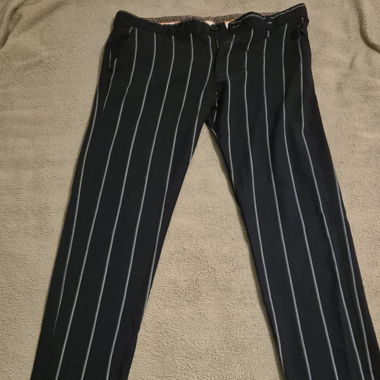 Pantalon rayé bleu 