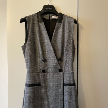 Grey dress
