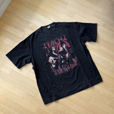 T-shirt anime Itachi XL