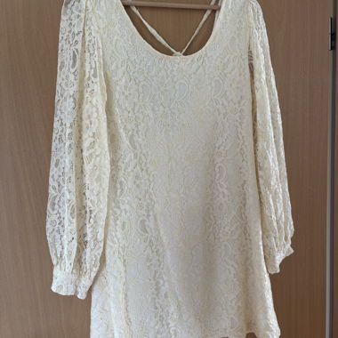 Open back lace dress