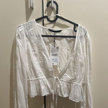 Zara Bluse Brandneu