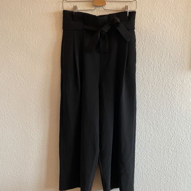 Pantaloni neri COS