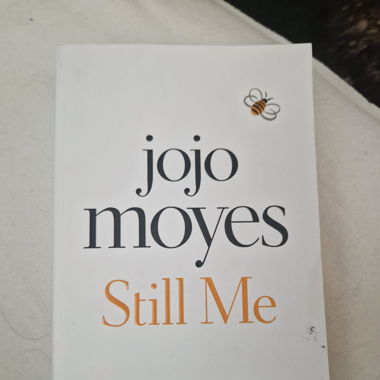 Buch jojo moyes (Still Me)