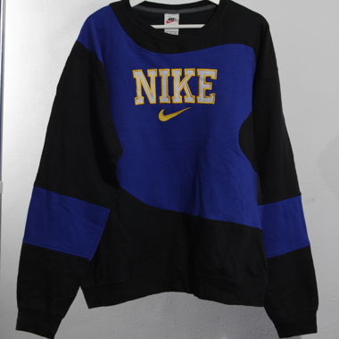 Hoodie Nike vintage rielaborato