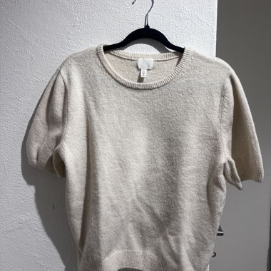 T-shirt beige plus épais