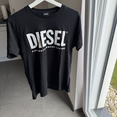 T-shirt noir Diesel – basique 