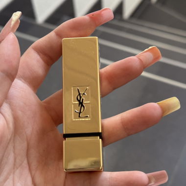 YSL Gold Lippenstift