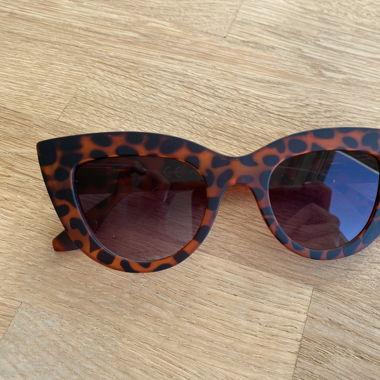 Sonnenbrille