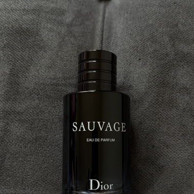Dior Sauvage Eau De Parfum