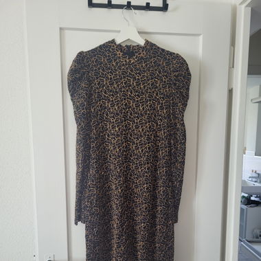 Festliches Kleid neu schwarz/gold in Grösse M