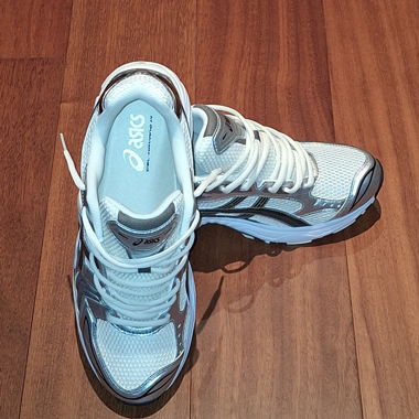 ASICS Gel Kayano 14