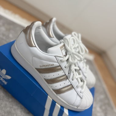 Baskets Adidas - taille 40