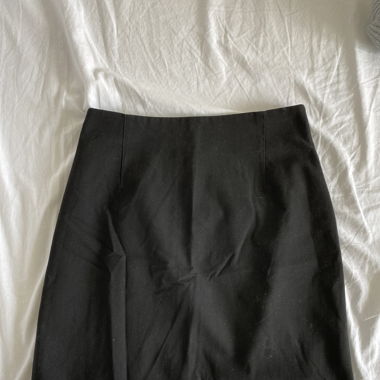 Black, high waisted mini skirt 
