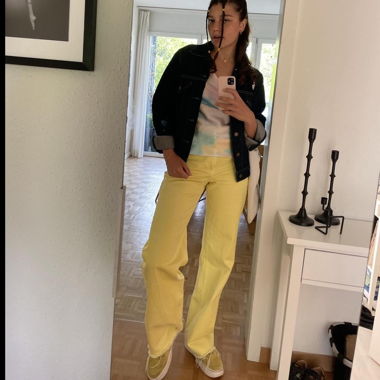 Gelbe Hose