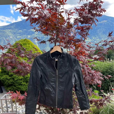 Veste en cuire