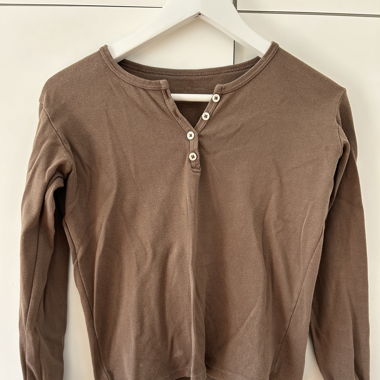 Brandy Melville Shirt 