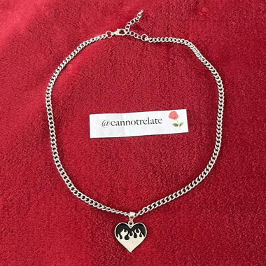 Silver Heart Flame Chain Choker Necklace